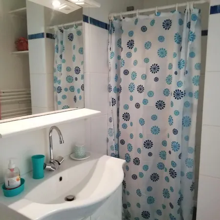 Studio En Rez De Jardin Apartment