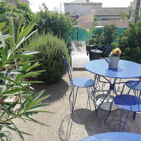Apartment Studio En Rez De Jardin *